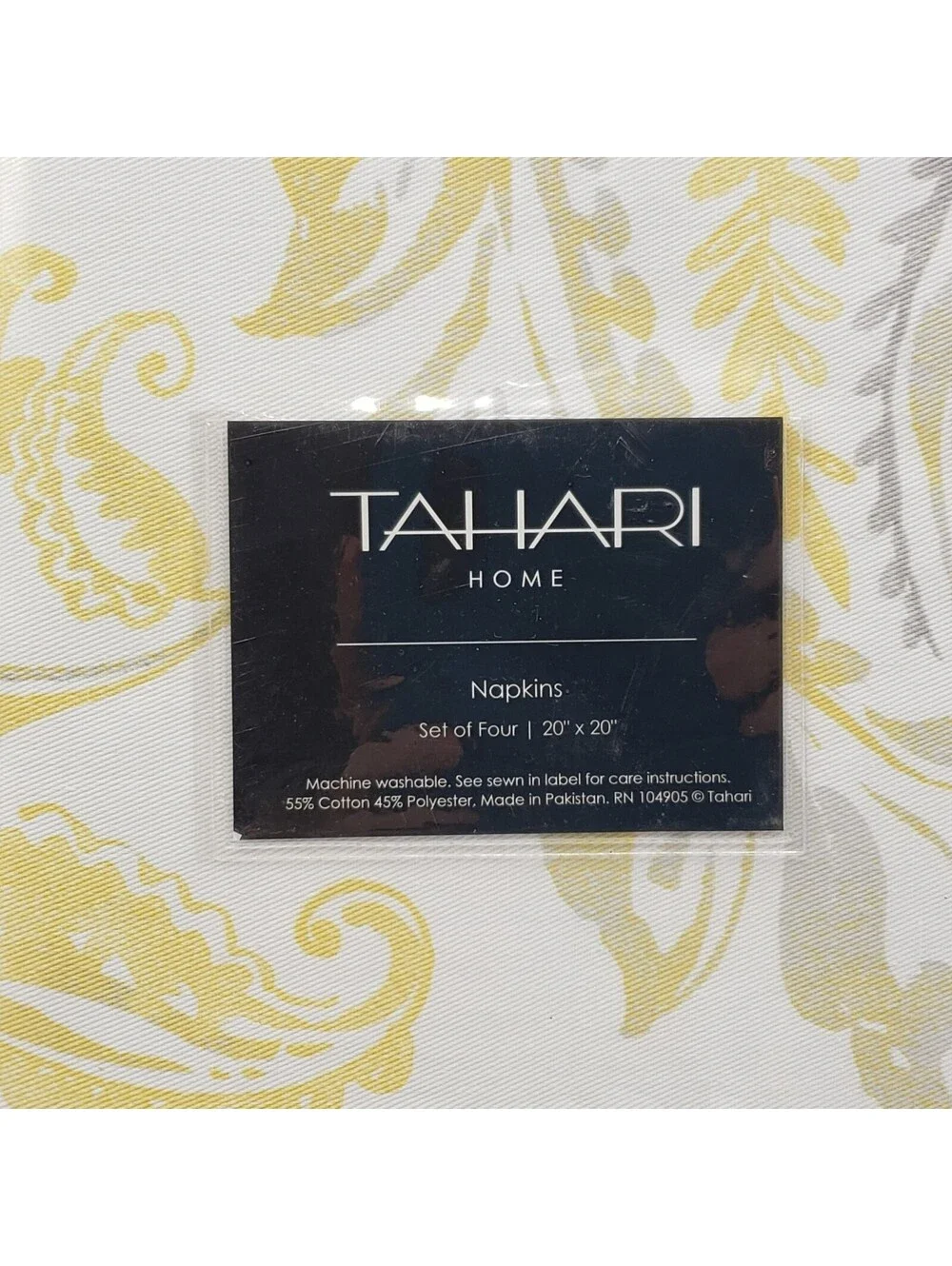 Tahari Home Dinner Napkins Set of 4 NIP Light Yellow and Gray on Cream 20x20